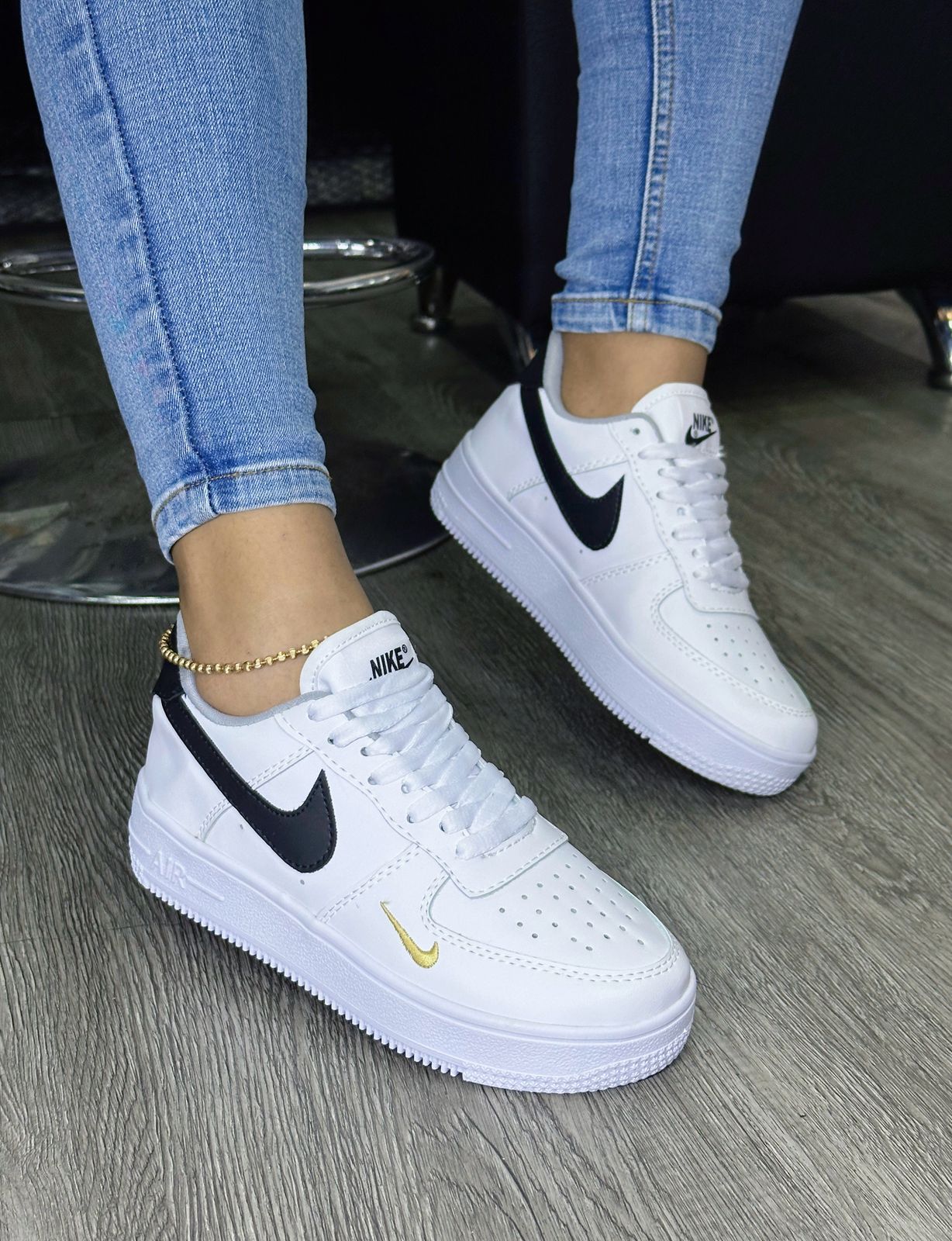 Nike Force One